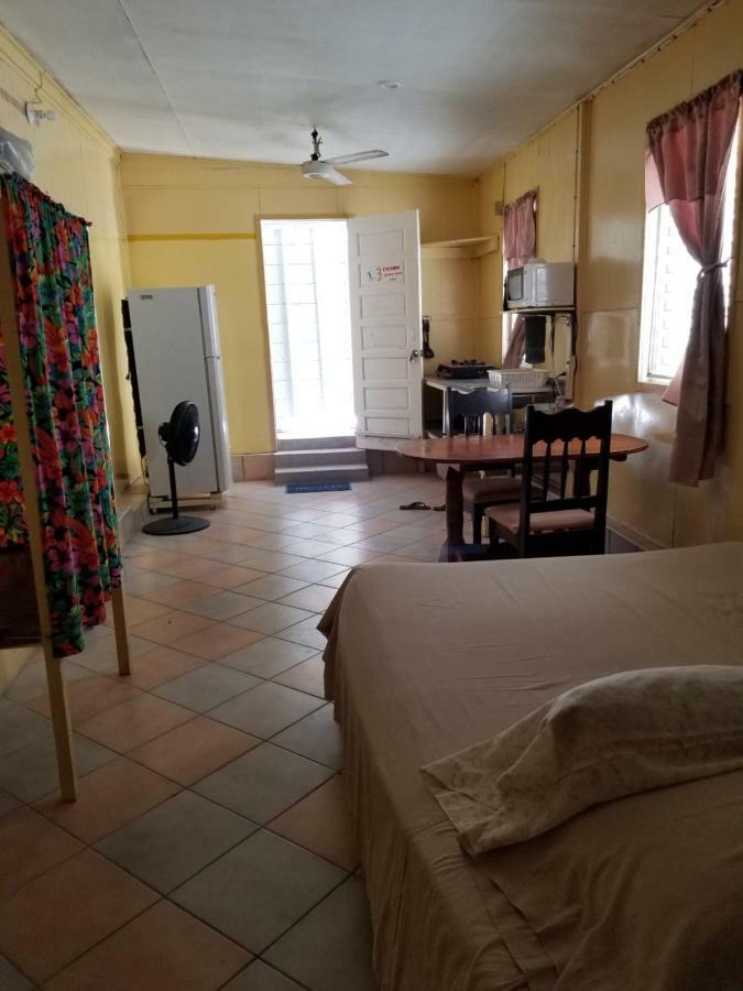 Chapito'S Apartment 3 Кей-Колкер Экстерьер фото